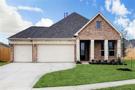 mont belvieu homes for sale.